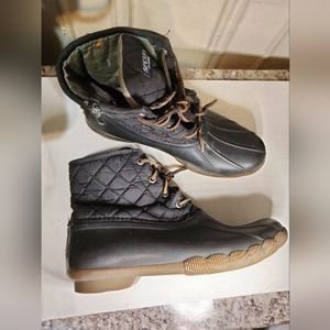 Sperry Women's Saltwater Quilted Duck Boots
